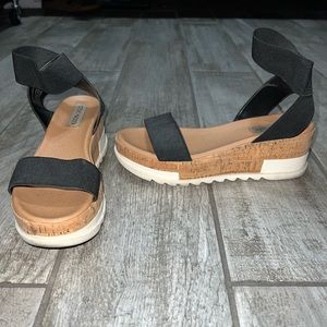 Steve Madden Wedges